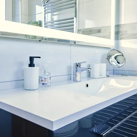 Nobilis - 8 Pers. - Zentrumsnah - Netflix Apartment